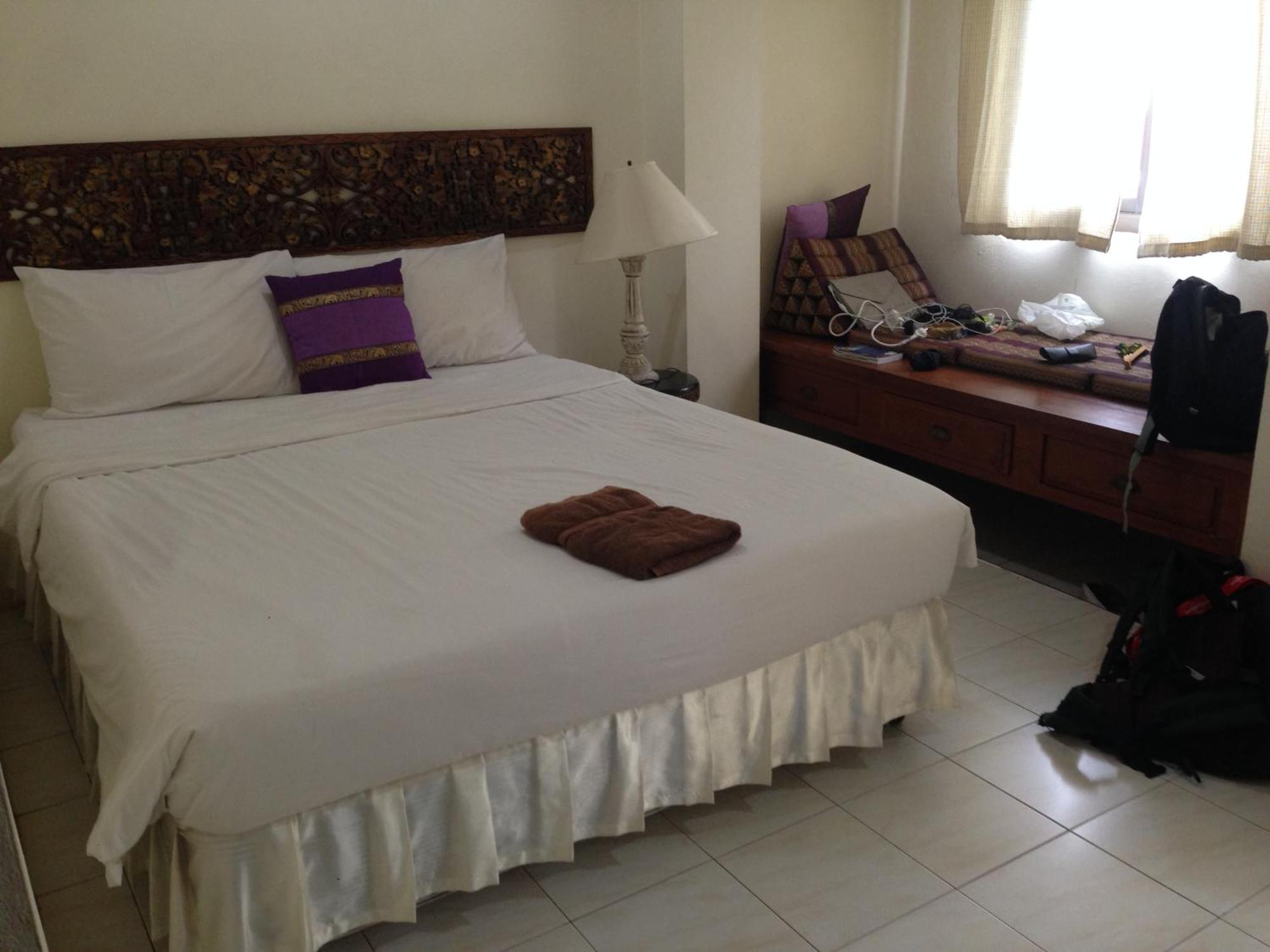 Penzy Guest House Pantai Chaweng Luaran gambar