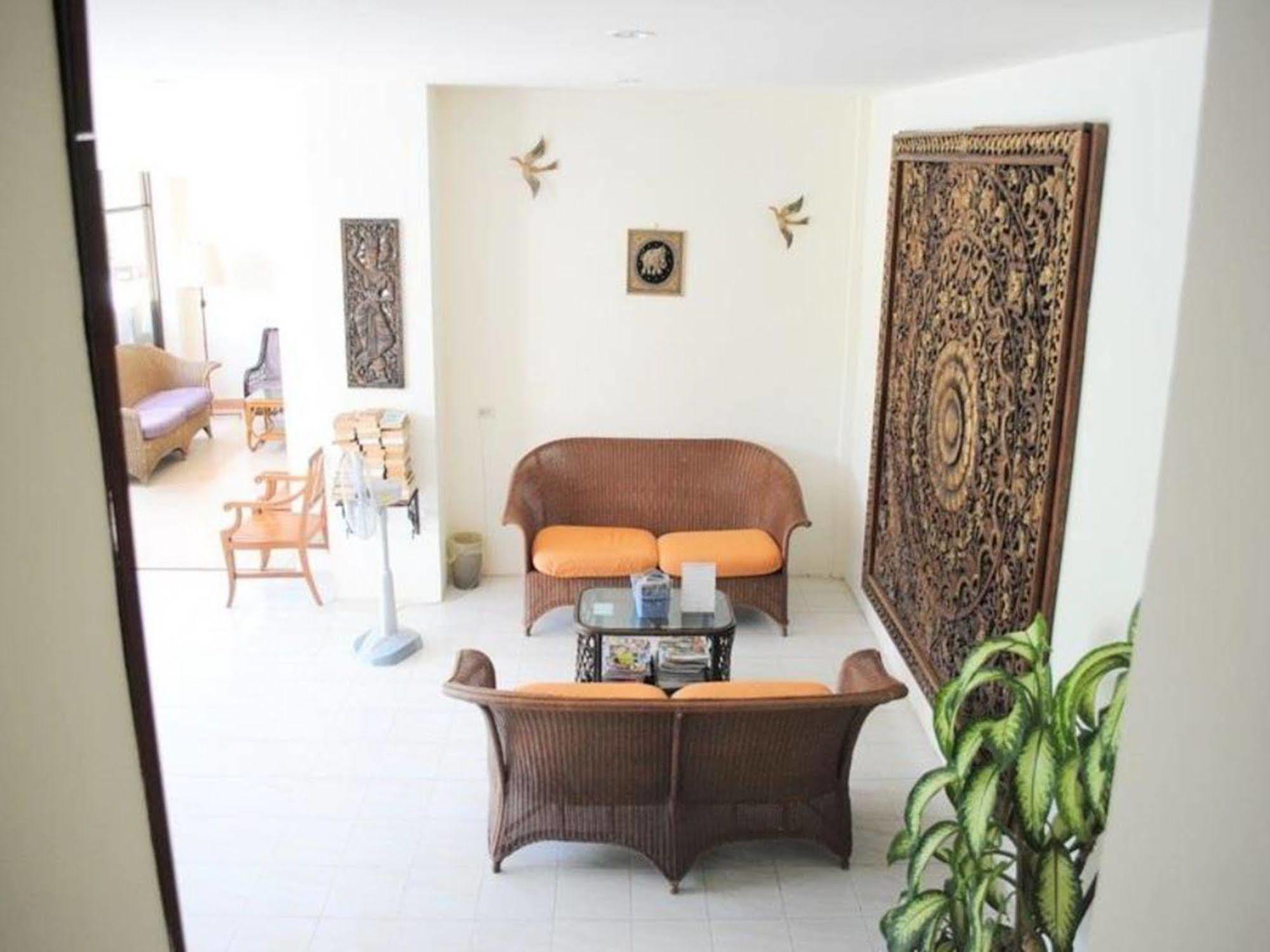 Penzy Guest House Pantai Chaweng Luaran gambar